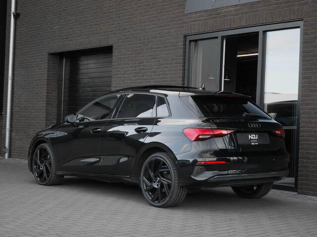 Audi A3 SPORTBACK 40 TFSI e 204PK | Pano |19"| Leer | B&O | Zw. hemel | Stl, vw | Navi + | ACC | Carpaly |