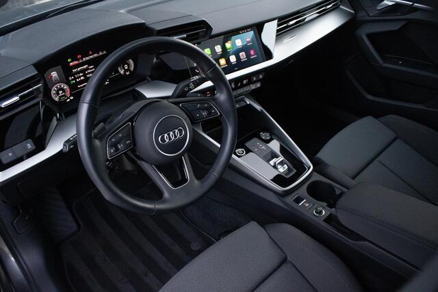 Audi A3 SPORTBACK 45 TFSI e S edition Competition Pano Parkeerhulp S line Carplay