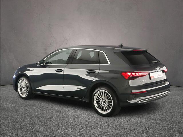 Audi A3 SPORTBACK 30 TFSI Advanced edition | Carplay | Full-Led | Cruise control | Parkeerhulp |