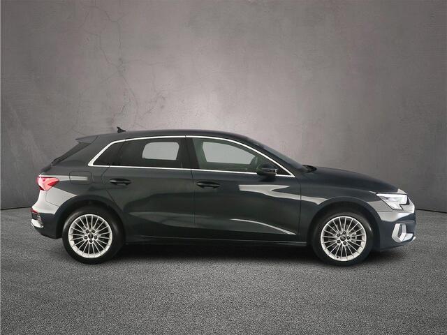 Audi A3 SPORTBACK 30 TFSI Advanced edition | Carplay | Full-Led | Cruise control | Parkeerhulp |