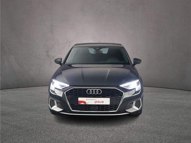 Audi A3 SPORTBACK 30 TFSI Advanced edition | Carplay | Full-Led | Cruise control | Parkeerhulp |
