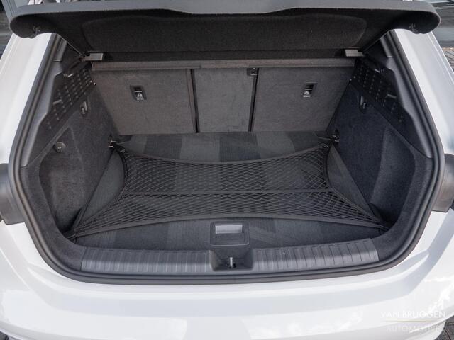 Audi A3 SPORTBACK 40 TFSI e Pano Leer ACC E-Stoelen