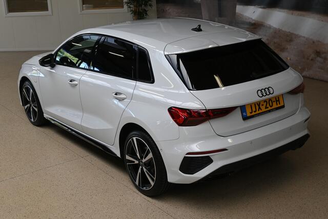 Audi A3 SPORTBACK 40 TFSIe 204pk S edition | RS stoelen | Keyless | 100% (Dealer) onderhouden label