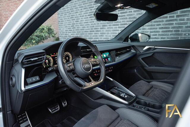 Audi A3 SPORTBACK 45 TFSI e S Line Competition Panodak|RSseats|Sfeer|Headup|Massage|19Inch