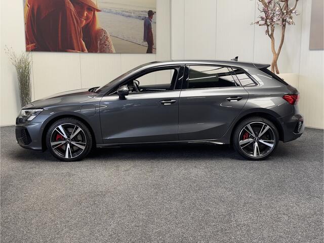 Audi A3 SPORTBACK 45 TFSI e EDITION S LINE PHEV NAVIGATIE LEDER/ALCANTARA CRUISE CONNTROL B&O DIGITAAL DASHBOARD APPLE CARPLAY/ANDROID RIJSTROOKSENSOREN ACHTERUITRIJCAMERA ZEER MOOI !! 3010