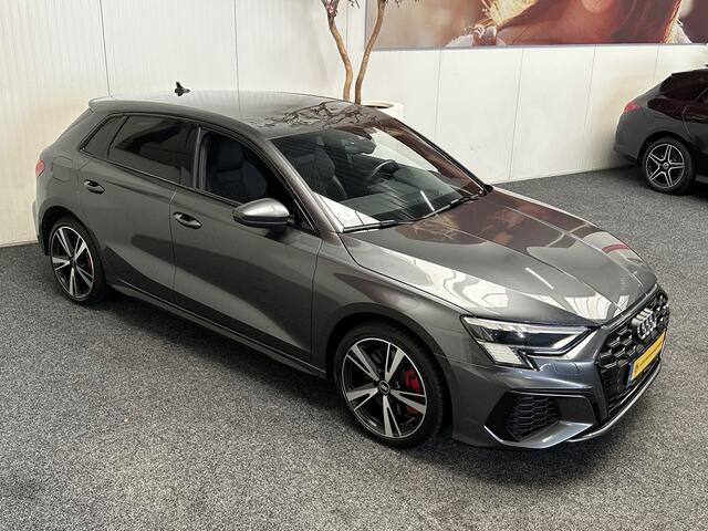 Audi A3 SPORTBACK 45 TFSI e EDITION S LINE PHEV NAVIGATIE LEDER/ALCANTARA CRUISE CONNTROL B&O DIGITAAL DASHBOARD APPLE CARPLAY/ANDROID RIJSTROOKSENSOREN ACHTERUITRIJCAMERA ZEER MOOI !! 3010