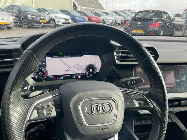 Audi A3 SPORTBACK 45 TFSI e S edition Competition