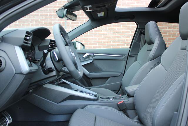 Audi A3 SPORTBACK 45 TFSI e 272PK S edition Competition |PANO-DAK|ELEK-STOEL|LED|