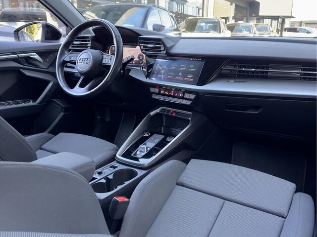 Audi A3 SPORTBACK 30 TFSI AUT7 76D.KM! SPORT-EDITION. SPORT-INT NAVI DIGI-DASH CARPLAY LED LMV PDC