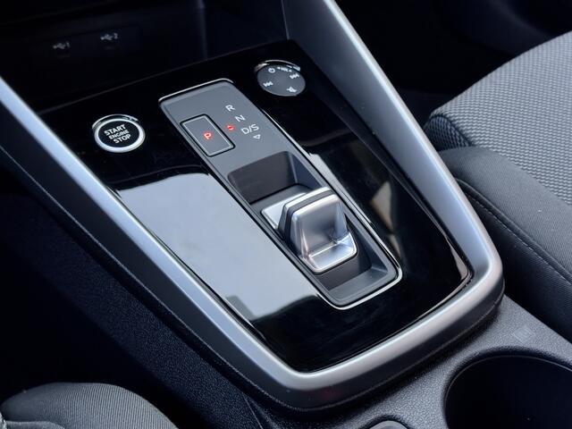 Audi A3 SPORTBACK 30 TFSI AUT7 76D.KM! SPORT-EDITION. SPORT-INT NAVI DIGI-DASH CARPLAY LED LMV PDC