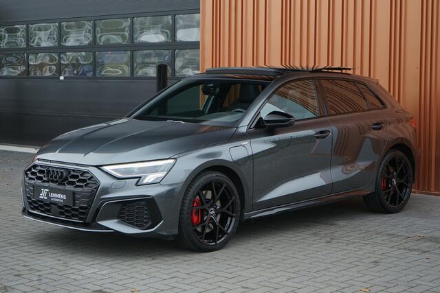 Audi A3 SPORTBACK 45 TFSI e S-line 245PK Panodak LED ACC Carplay 19" BTW