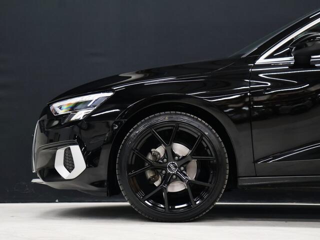 Audi A3 SPORTBACK 30 TFSI Sport [PANORAMADAK, APPLE CARPLAY, VERKEERSBORDDETECTIE, DIGITAL DASHBOARD,NIEUWSTAAT]