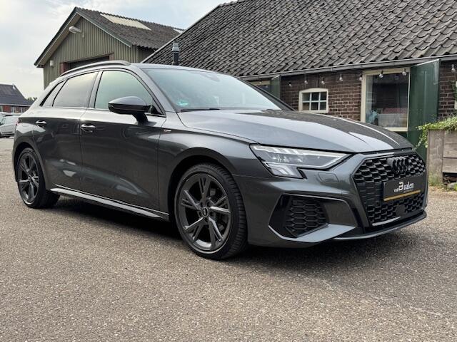Audi A3 SPORTBACK 35 TFSI S edition S-LINE 150Pk VIRTUAL NAVI ECC FULL LED 62000KM!!!