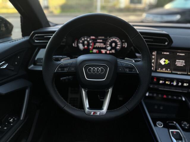 Audi A3 SPORTBACK 35 TFSI S edition 3x S / Pano / Sonos / Stoel verwarming