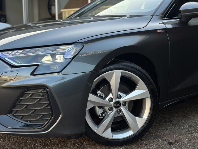 Audi A3 SPORTBACK 35 TFSI S edition 3x S / Pano / Sonos / Stoel verwarming