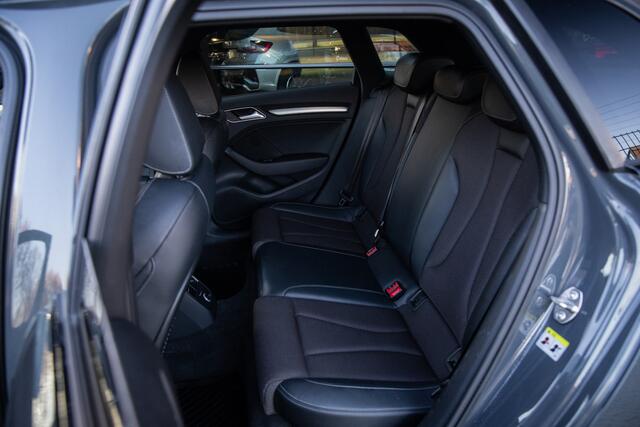 Audi A3 SPORTBACK 1.5 TFSI CoD Sport S Line Edition , Sportstuur, Lane assist, Adaptive cruise,