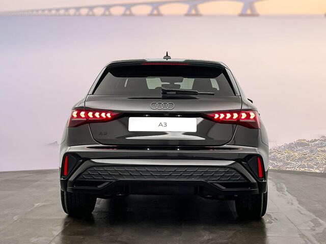 Audi A3 SPORTBACK S edition Competition 45 TFSI e 200 kW / 272 PK Sp