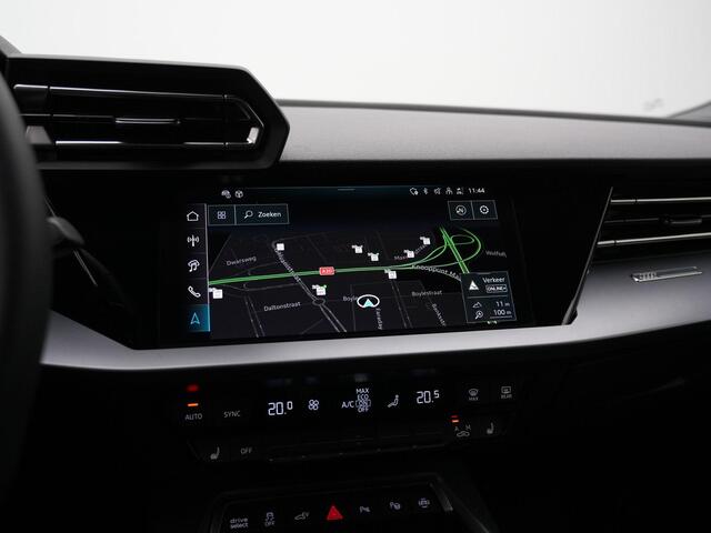 Audi A3 SPORTBACK 40 TFSI e 204 pk S-tronic Advanced edition | Stoelverwarming | Navigatie | Parkeersensoren voor/achter