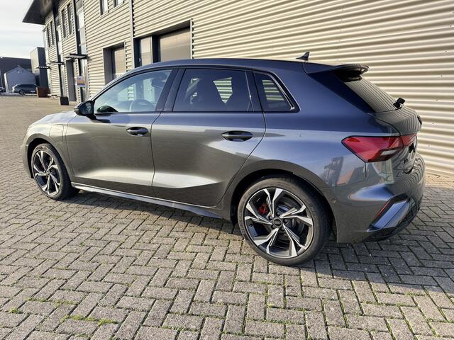 Audi A3 SPORTBACK 45 TFSI e S edition Competition 200kW Automaat Topmodel 45 TFSI e plug in hybride 200 kW S-line