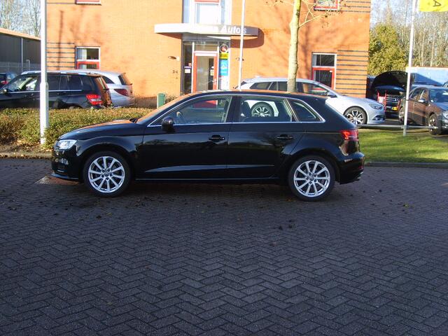 Audi A3 SPORTBACK 1.5 TFSI CoD Design Pro Line