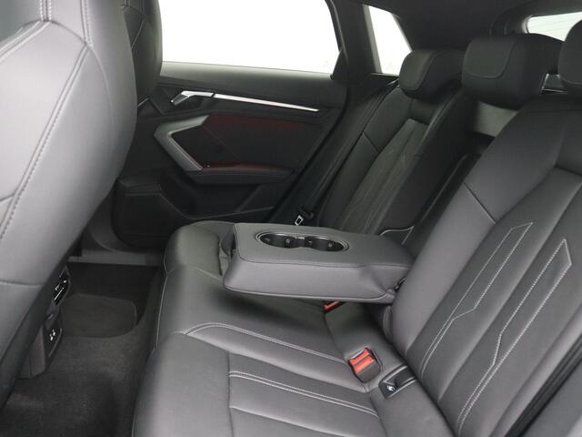 Audi A3 SPORTBACK 45 TFSI e S edition Competition 272PK S-Tronic Pano-Schuifdak, Leder, Led matrix, memorystoel, adaptive cruise, keyless, achteruitrijcamera, stoelverwarming voor, 18" lichtmetaal