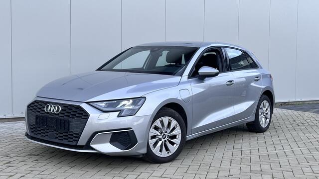 Audi A3 SPORTBACK 40 TFSIe 204PK BUSINESS EDITION CARPLAY | PDC | VIRTUAL
