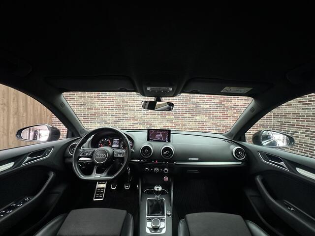 Audi A3 SPORTBACK 1.5 TFSI CoD Sport S Line Handgeschakeld | Navi | Cruise control
