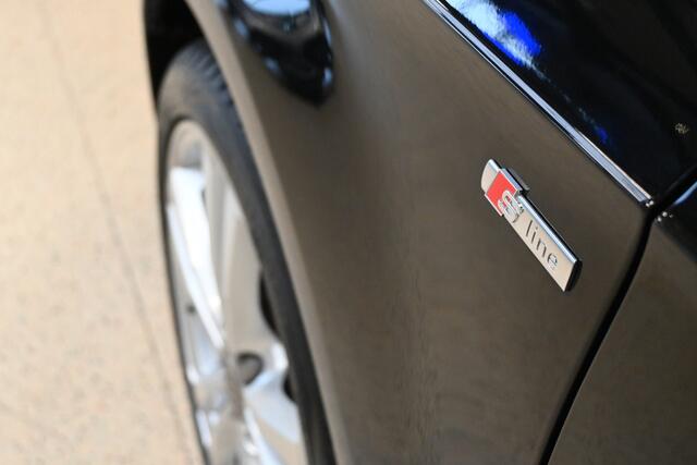 Audi A3 SPORTBACK 1.4 TFSI 150pk S-Line Adrenalin | NL-auto | Bi-xenon | Trekhaak |