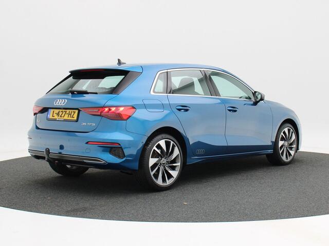 Audi A3 SPORTBACK 35 TFSi 150 Pk Automaat edition one | S-Line Interieur | Matrix LED | Virtual Cockpit | Adaptive Cruise | Camera | 18 Inch | 38.794 Km!!