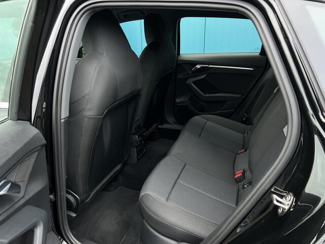 Audi A3 SPORTBACK 30 TFSI Attitude S-tronic AUT. CARPLAY|CRUISE|DIGI.DASHB|NAV|LED|PDC|ECC 1'EIG