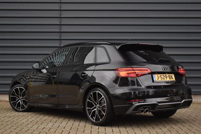 Audi A3 SPORTBACK 35 TFSI S-Line | Orig. NL | 18'' Wielen | Stoelverwarming | 3X S-Line | DAB |