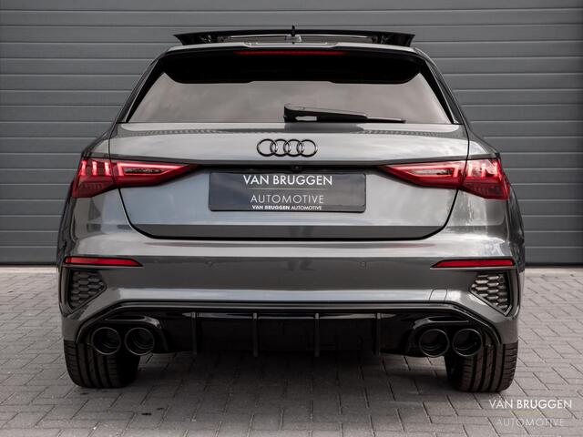 Audi A3 SPORTBACK 45 TFSI E S-Line Pano RS-Stoelen Sfeer Camera ACC