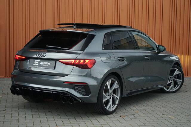 Audi A3 SPORTBACK 35 TFSI S edition Panodak Matrix Carplay S-stoelen 19" Standkachel