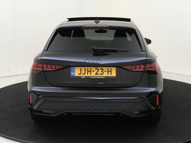 Audi A3 SPORTBACK 45 TFSI e S edition Competition | Sonos | Parkeerasisstent | Keyless | Sfeerverlichting | Stoelverwarming | Achteruitrijcamera | Panoramadak