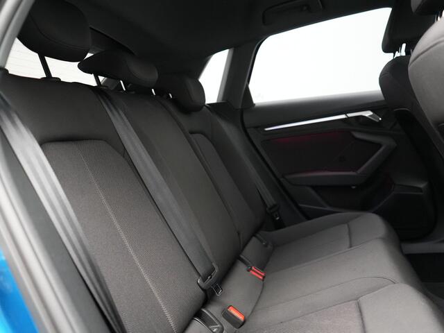 Audi A3 SPORTBACK 40 TFSI e Advanced edition Plug In Hybrid 204pk Dealer O.H PHEV | Trekhaak Afn. | Keyless | Apple Carplay | Sportstoelen Verwarmd | Navigatie | Virtual | Cruise Control | Front & Lane Assist | DAB | 18"L.M |