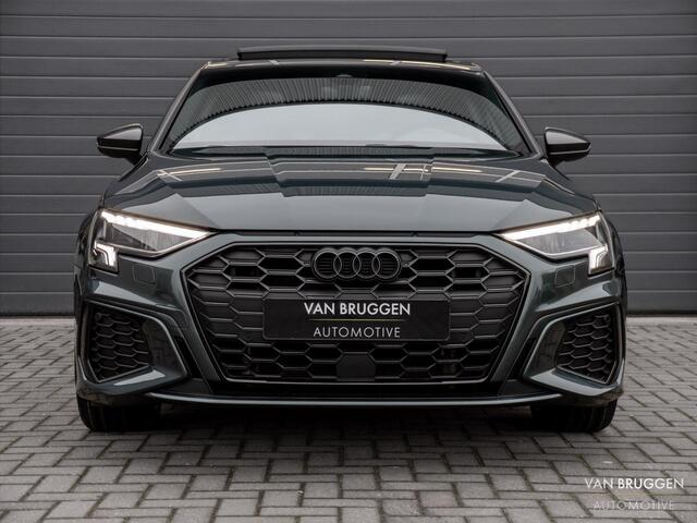 Audi A3 SPORTBACK 45 TFSI e S-Line Pano RS-Stoelen Carbon B&O