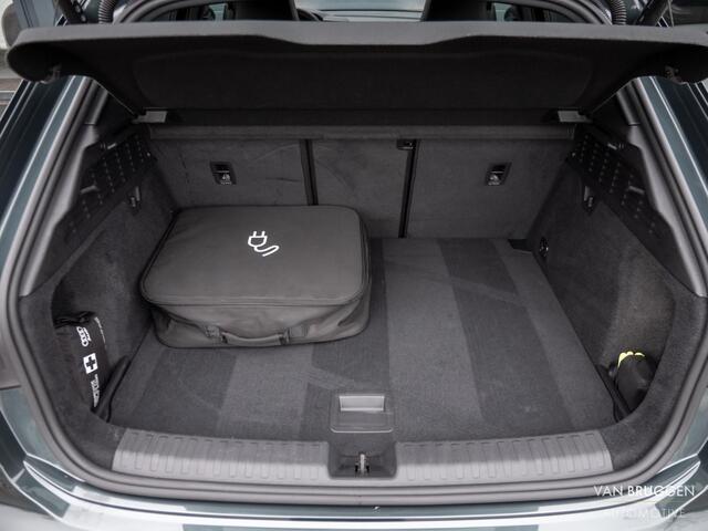 Audi A3 SPORTBACK 45 TFSI e S-Line Pano RS-Stoelen Carbon B&O
