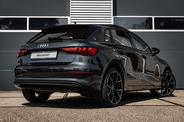 Audi A3 SPORTBACK 40 TFSI e Business edition |Pano |ACC |Stoelverw.