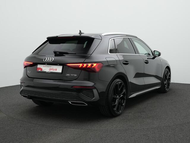 Audi A3 SPORTBACK 35 TFSI 150 pk S-tronic Advanced edition / S-Line | Navigatie | Stoelverwarming | Parkeersensoren achter | Cruise Control