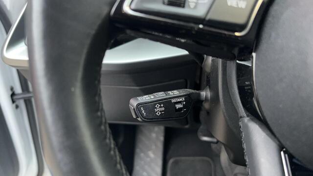 Audi A3 SPORTBACK 30 TFSI Advanced edition AUTOMAAT / TREKHAAK / FULL LED / CARPLAY / DAB+ / ACC VOORBEREID / NAVI / CLIMA / PDC / BLUETOOTH / NL-AUTO