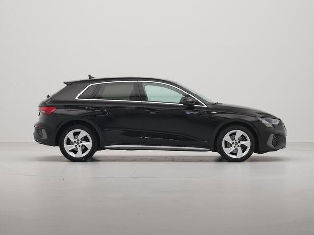 Audi A3 SPORTBACK 35 TFSI 150pk S-Line edition Navigatie Parkassist Stoelverwarming Clima Pdc 122