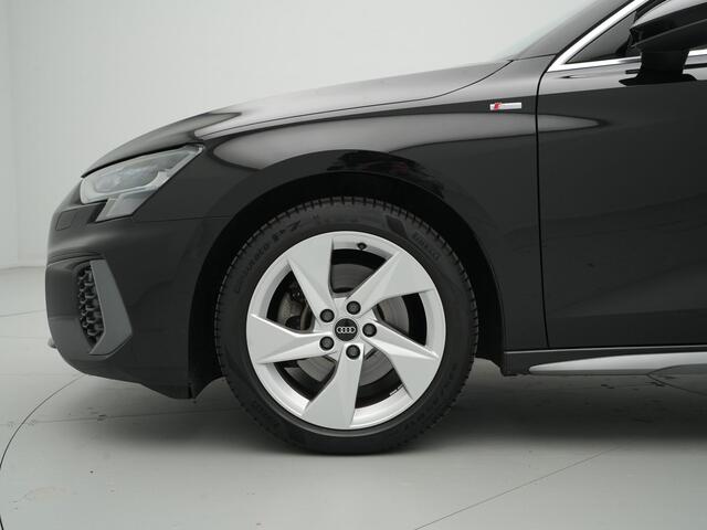 Audi A3 SPORTBACK 35 TFSI 150pk S-Line edition Navigatie Parkassist Stoelverwarming Clima Pdc 122