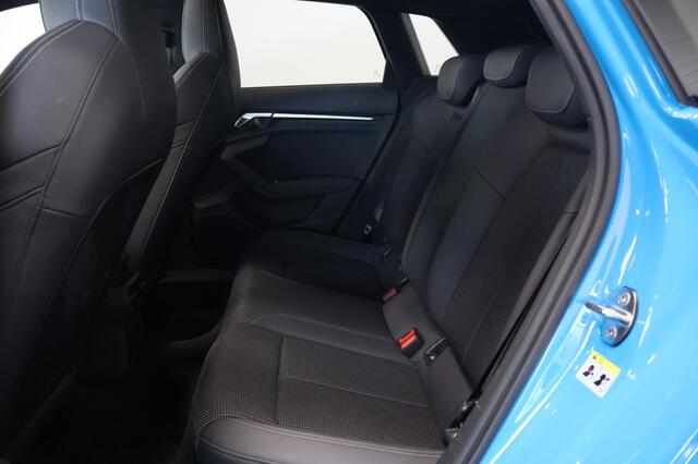 Audi A3 SPORTBACK 30 TFSI S edition | Panoramadak | Matrix LED | ACC | 19"