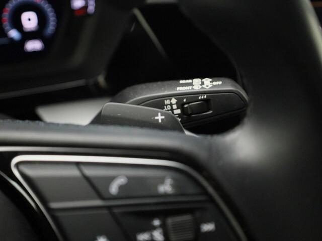 Audi A3 SPORTBACK 30 TFSI/110PK Business edition · Navigatie · Apple/Android Car Play · Cruise control · Sportstoelen · Virtual Cockpit ·