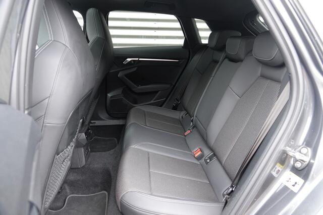 Audi A3 SPORTBACK 45 TFSI e S edition Competition S-Line | Pano | ACC | Camera | Carplay |