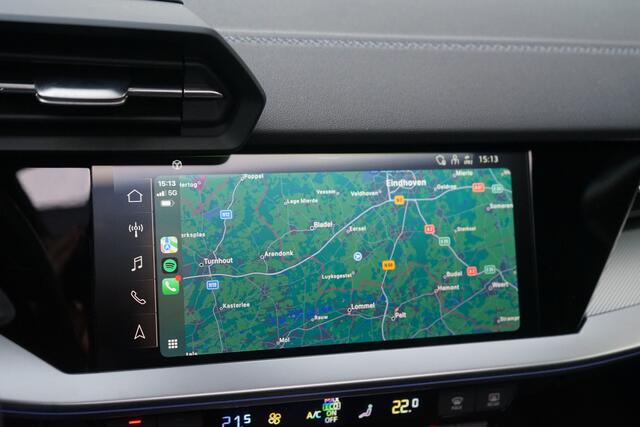 Audi A3 SPORTBACK 45 TFSI e S-line 245PK Panodak RS-Stoel Matrix Sfeerv. ACC Carplay