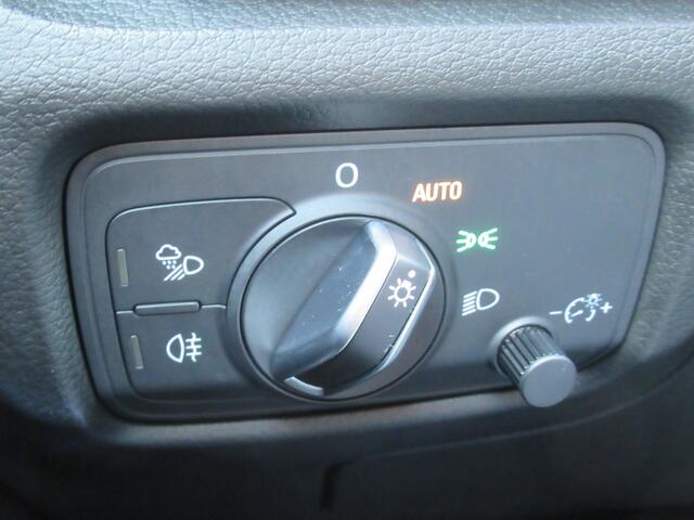 Audi A3 SPORTBACK 30 TFSI Sport S-Line Edition, Automaat / LED / Sportstoelen / Parkeersensoren / 18' Sportvelgen