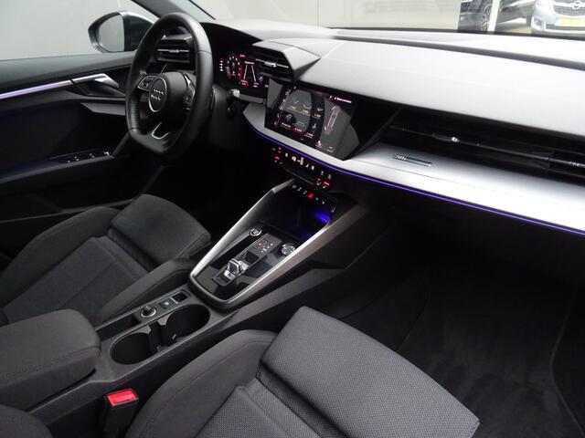 Audi A3 SPORTBACK 35 TFSI edition one * S-LINE * CARPLAY * SPORTSTOELEN !!