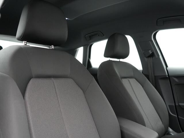 Audi A3 SPORTBACK 40 TFSI e Advanced edition Plug In Hybrid 204pk PHEV | Apple Carplay | Keyless | Sporstoelen Verwarmd | Virtual | Cruise Control | DAB |