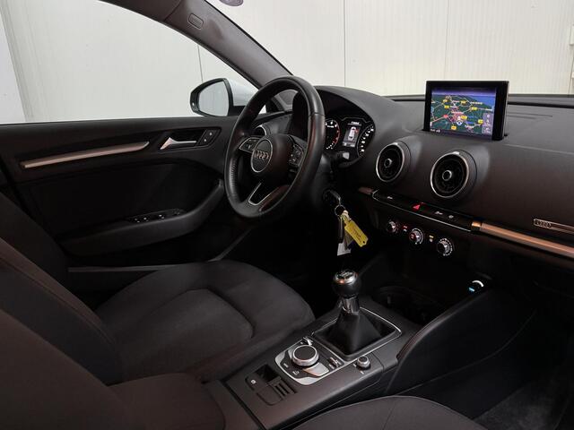 Audi A3 SPORTBACK 30 TFSI Pro Line METALLIC-LAK LED NAVI PDC LMV 1STE.EIGEN.